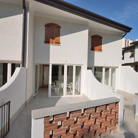 Villaggio Delfino Бибионе Екстериор снимка