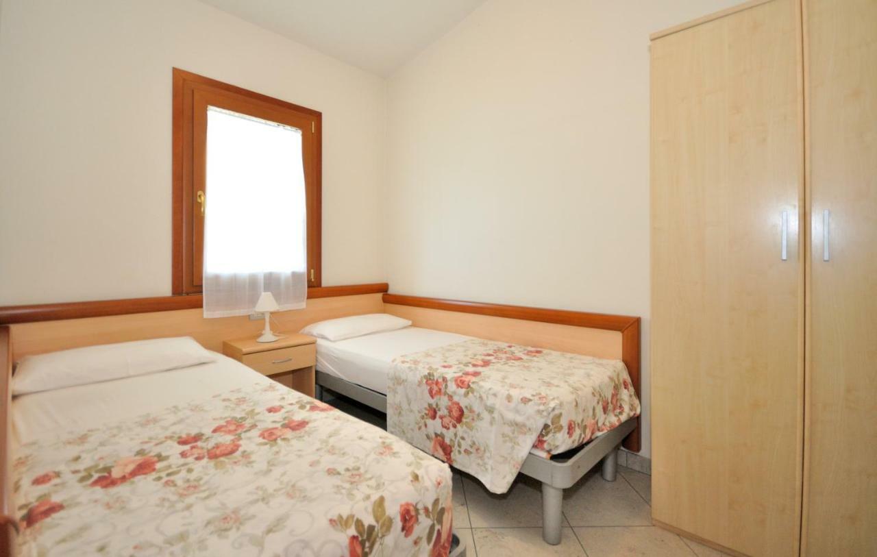 Villaggio Delfino Бибионе Екстериор снимка